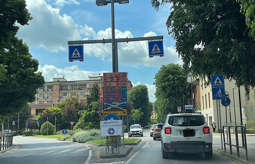 Poggibonsi, via Montegrappa chiusa al traffico dal 19 al 23 maggio per lavori stradali