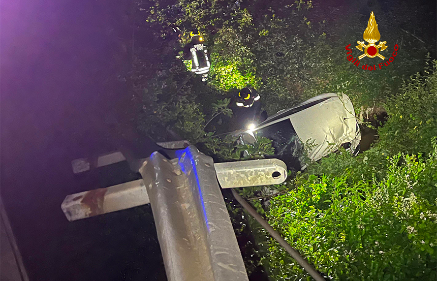 Incidente a Monteriggioni nella notte: 25enne ferita in Strada di Scorgiano