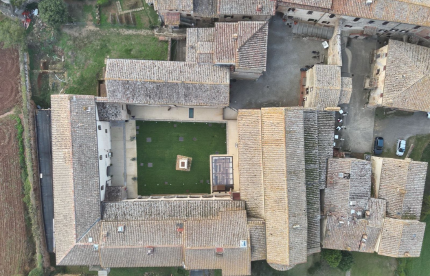 Il Complesso Monumentale di Abbadia a Isola si sviluppa come laboratorio di conoscenza: firmato l'accordo tra Comune di Monteriggioni e Università di Siena
