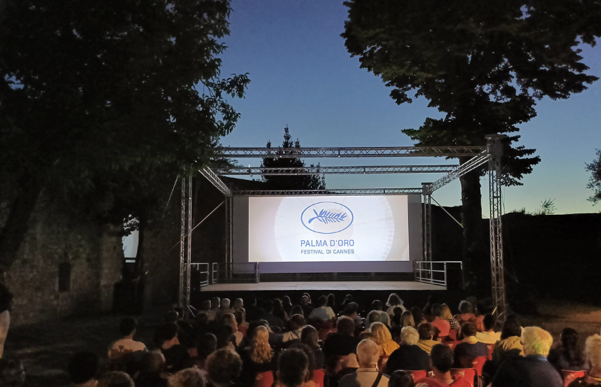 San Gimignano, cinema in Rocca: le proiezioni sotto le stelle continuano fino a settembre